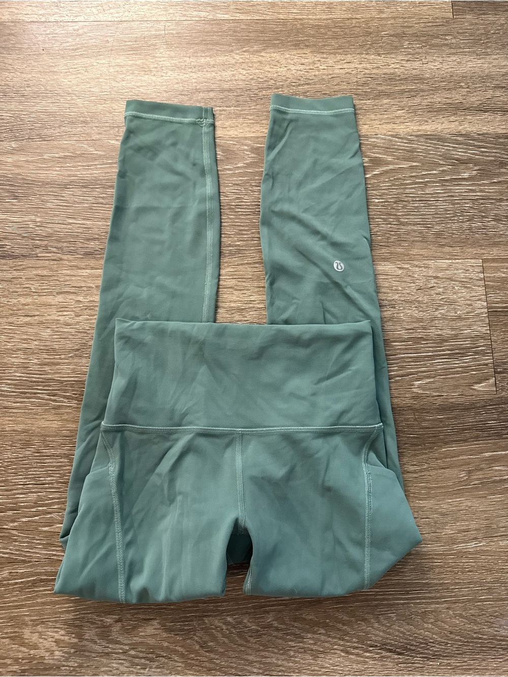 lululemon Sage Green High-Rise Leggings - Picture 3 of 8